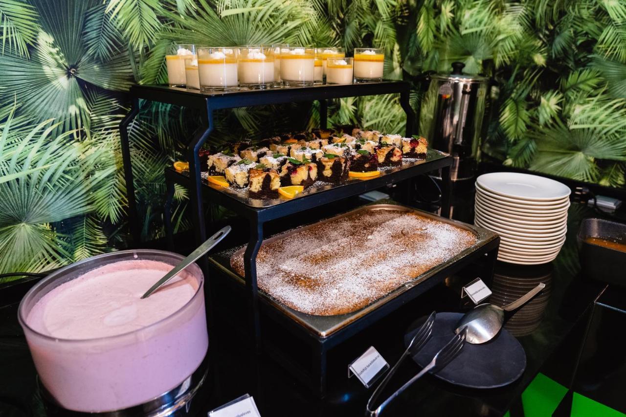 Allure Healthy Hotel & Spa Егер Екстериор снимка